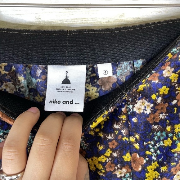 Niko and… Navy Blue Floral Satin Feel Maxi Skirt - Picture 4 of 4